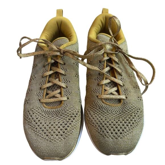 APL: Athletic Propulsion Labs Techloom 24k Pro Gold Women’s Running Sneakers - Picture 2 of 8